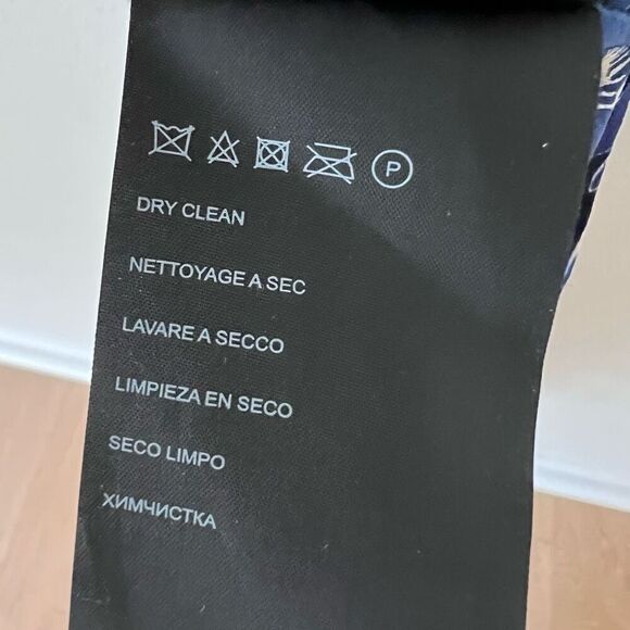 Club Monaco Blue Floral 100% Silk Kaftan Maxi Dress Women’s Size 2 - Picture 15 of 15